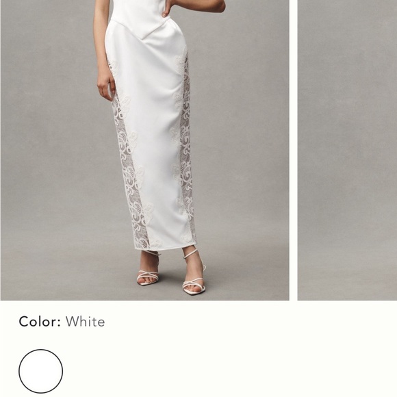 Elegant White Lace Gown - Picture 1 of 5